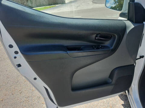 2019 Nissan NV200 SV