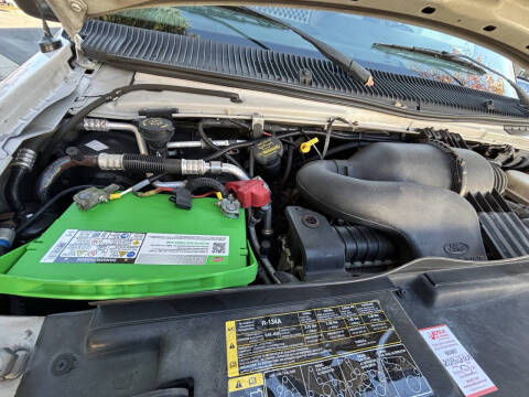 2011 Ford E-Series E-350 SD