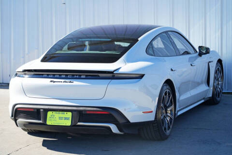2020 Porsche Taycan Turbo