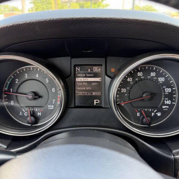 2011 Jeep Grand Cherokee Laredo