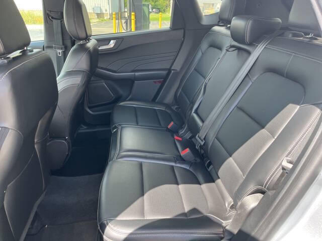 2023 Ford Escape Platinum