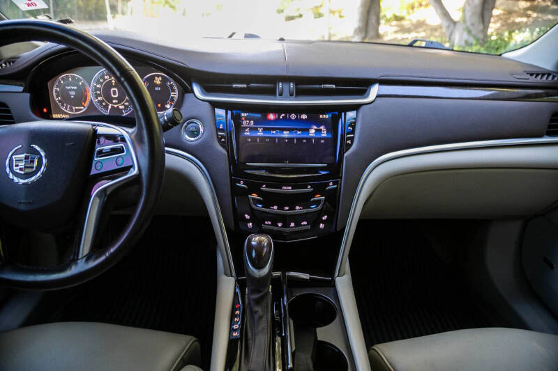 2015 Cadillac XTS Premium