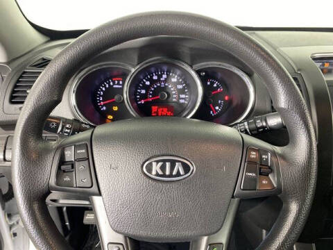 2013 Kia Sorento LX