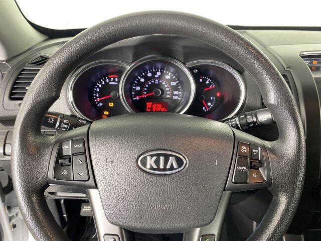 2013 Kia Sorento LX