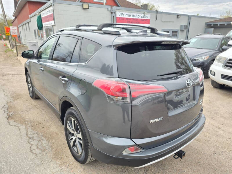 2017 Toyota RAV4 XLE