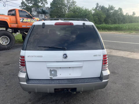 2003 Mercury Mountaineer Convenience