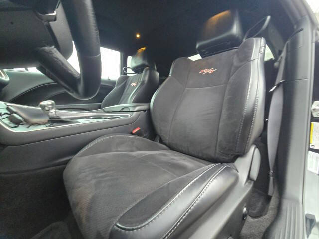 2015 Dodge Challenger R/T Plus