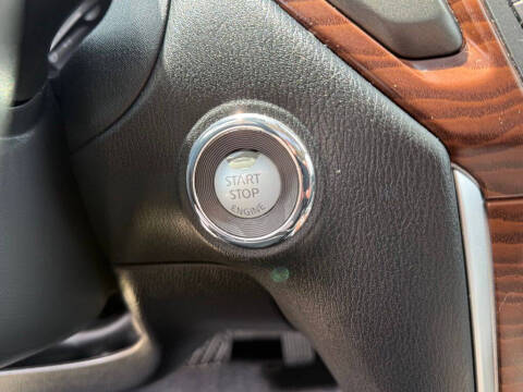 2019 Nissan Pathfinder Platinum