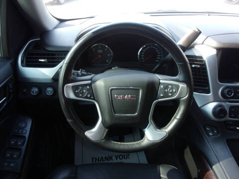 2017 GMC Yukon SLT