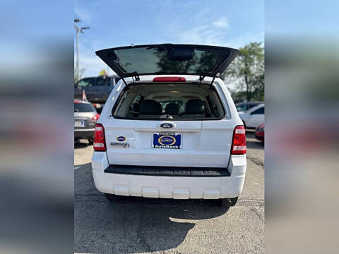 2010 Ford Escape XLS