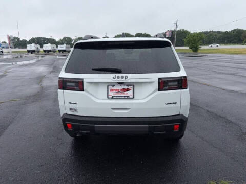 2026 Jeep Cherokee Laredo
