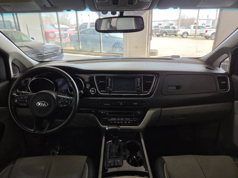 2017 Kia Sedona EX
