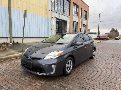 2013 Toyota Prius Two