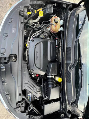 2020 Chrysler Voyager LXi