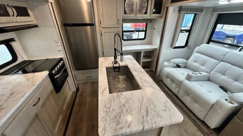 2022 East to West Alta