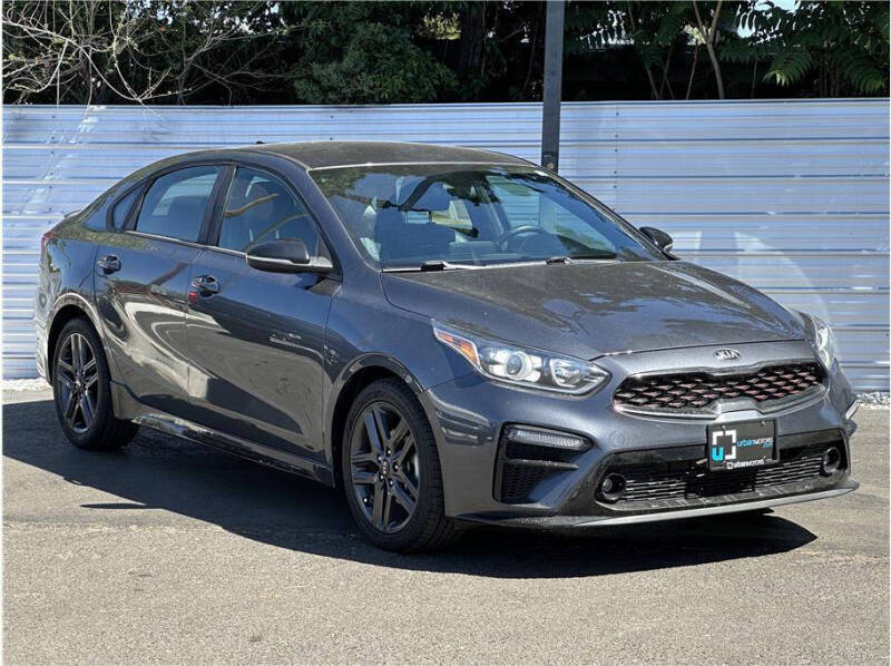 2020 Kia Forte GT Line