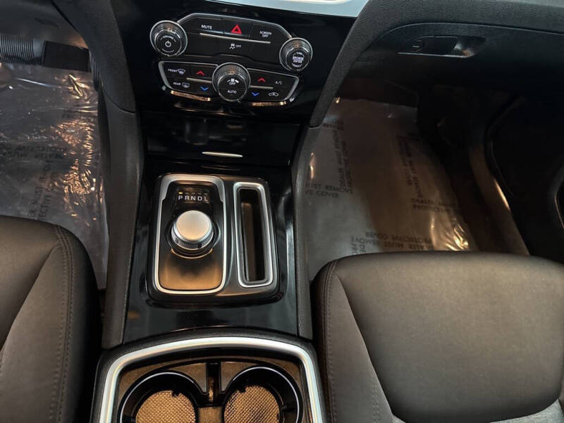 2023 Chrysler 300 Touring