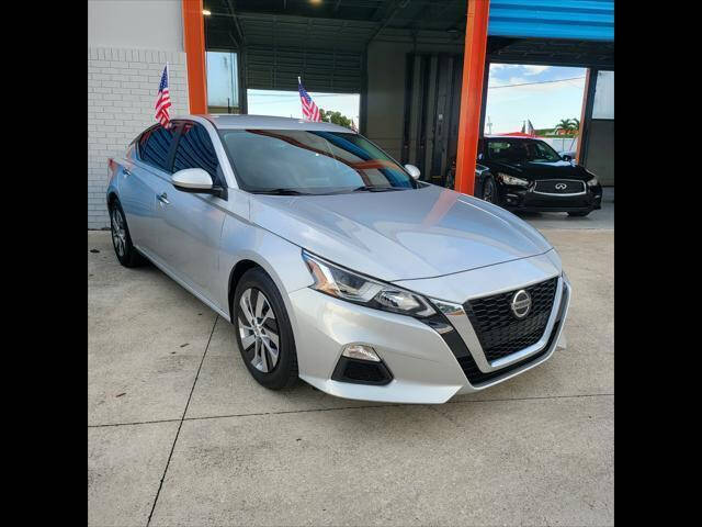 2020 Nissan Altima Sedan - $18,297