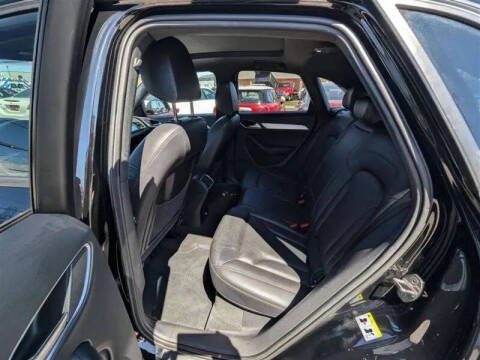 2017 Audi Q3 2.0T quattro Premium