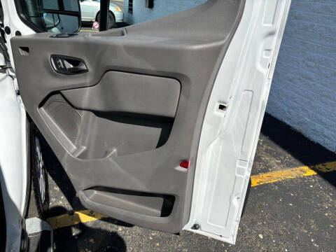2025 Ford Transit
