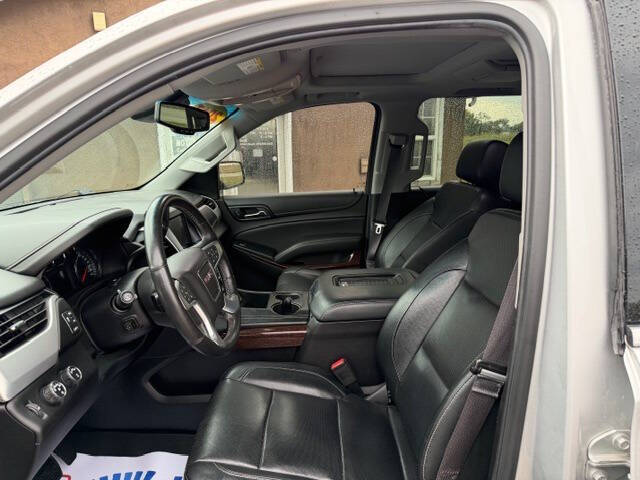 2017 GMC Yukon XL SLT