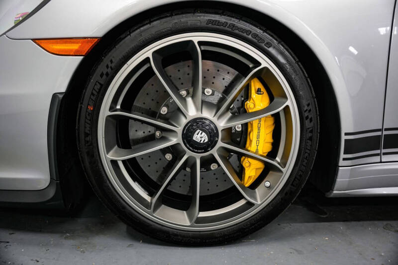2016 Porsche 911 R
