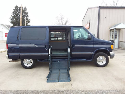 2005 Ford E-Series E-250 SD