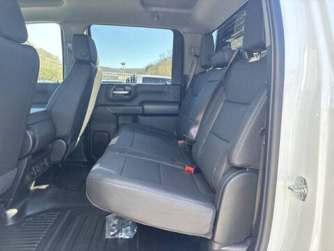 2026 Chevrolet Silverado 3500HD CC Work Truck