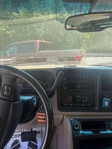 2005 Chevrolet Avalanche 1500 LS