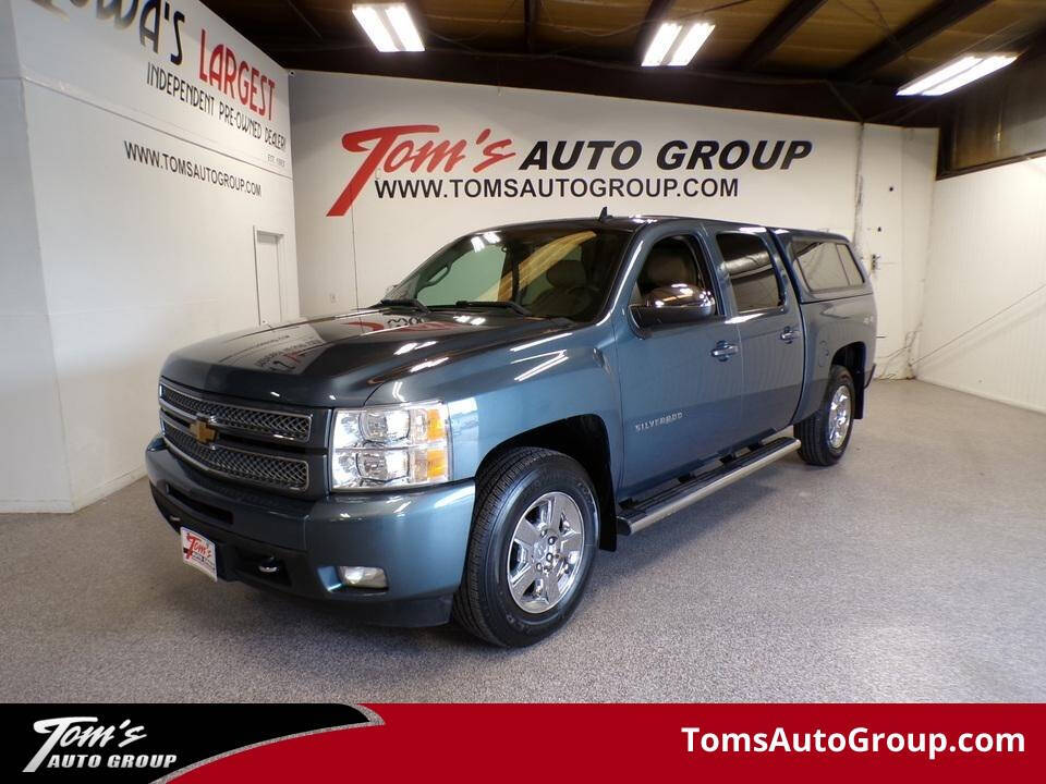 Blue 2013 Chevrolet Silverado 1500 LTZ 4x4 LTZ 4dr Crew Cab 5.8 ft. SB 1