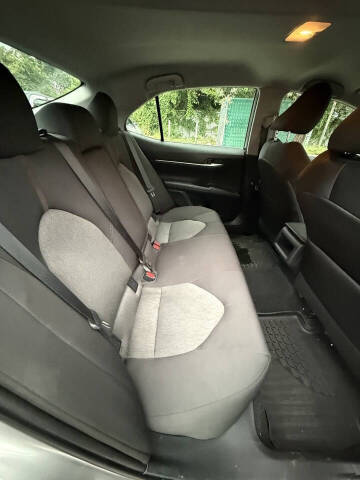 2018 Toyota Camry LE