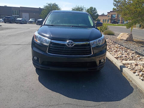 2016 Toyota Highlander LE