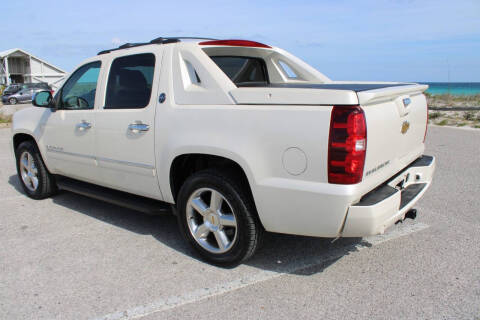 2013 Chevrolet Avalanche LTZ Black Diamond