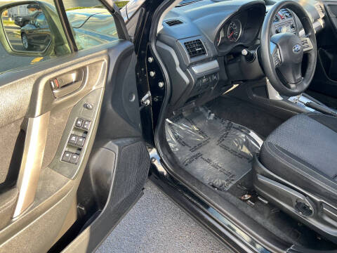 2014 Subaru Forester 2.5i