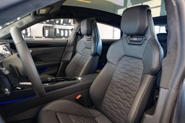 2026 Audi S e-tron GT quattro Prestige