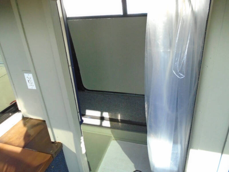 2006 Ford E-450 Motorcoach