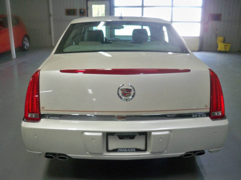 2008 Cadillac DTS