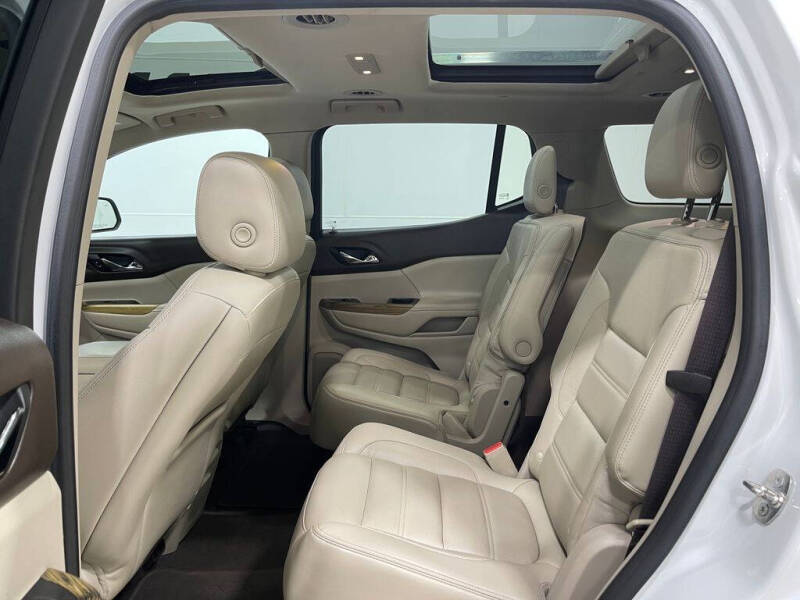 2017 GMC Acadia Denali