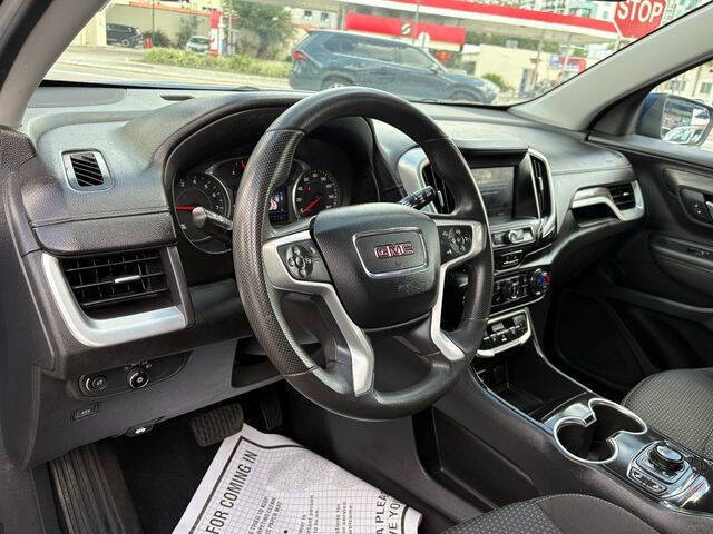 2022 GMC Terrain SLE