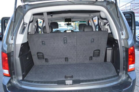 2010 Honda Pilot Touring w/Navi w/DVD