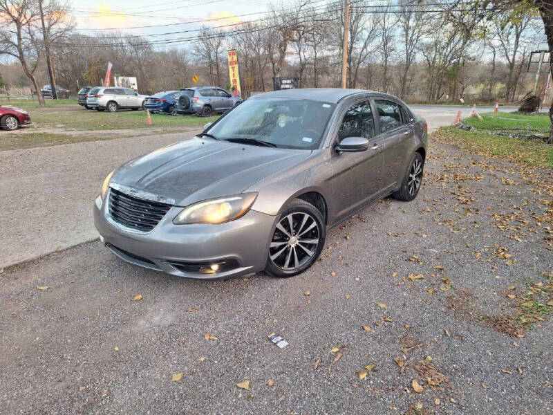 2013 Chrysler 200 Touring