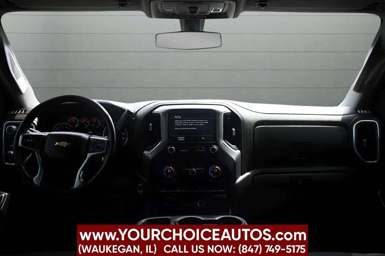 ChevroletSilverado 150025