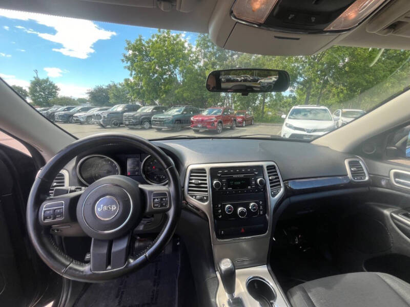 2012 Jeep Grand Cherokee Laredo