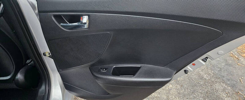 2017 Hyundai Veloster Value Edition