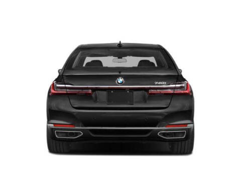 2021 BMW 7 Series 740i