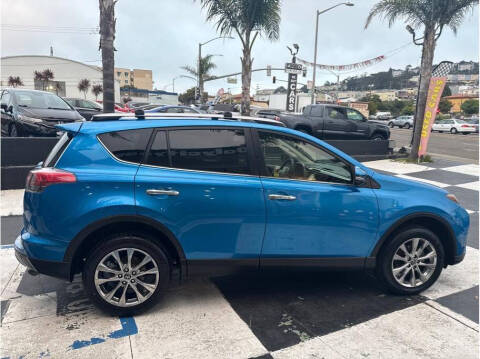 2017 Toyota RAV4 Limited