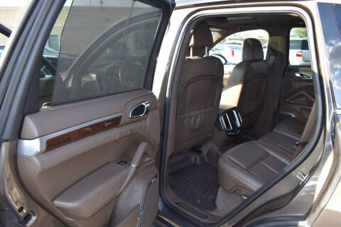 2011 Porsche Cayenne S Hybrid