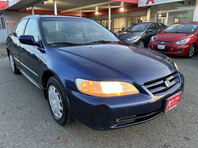 2001 Honda Accord LX photo 3