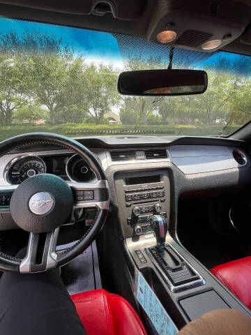 2013 Ford Mustang V6 Premium