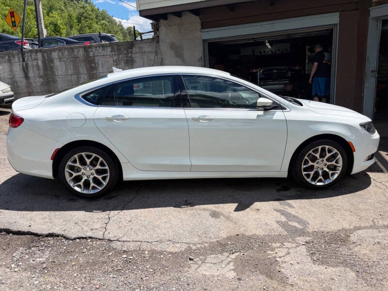 2016 Chrysler 200 C Platinum
